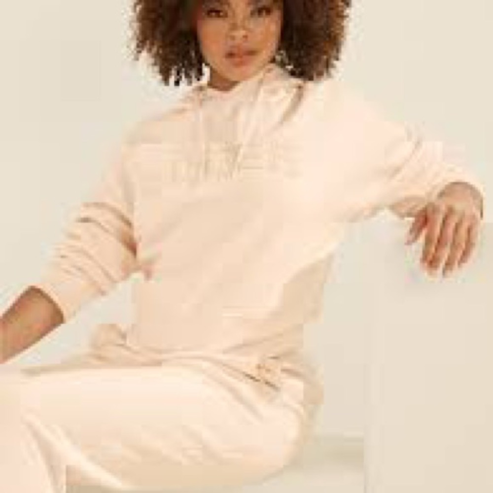 rare set bombshell head turner
 track suits set vintage style
